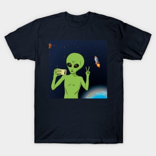 Alien selfie T-Shirt